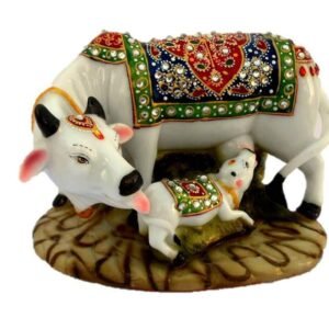 Polyresin Cow and Calf Showpiece Idols and Figurines